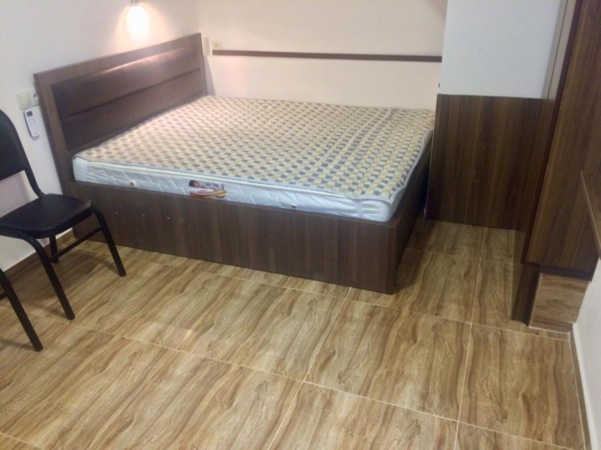 Apartment Gorgasali_57 Batumi Esterno foto